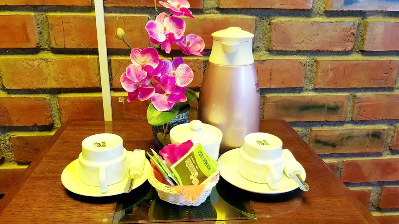 Hostal Comarca Imperial クスコ エクステリア 写真